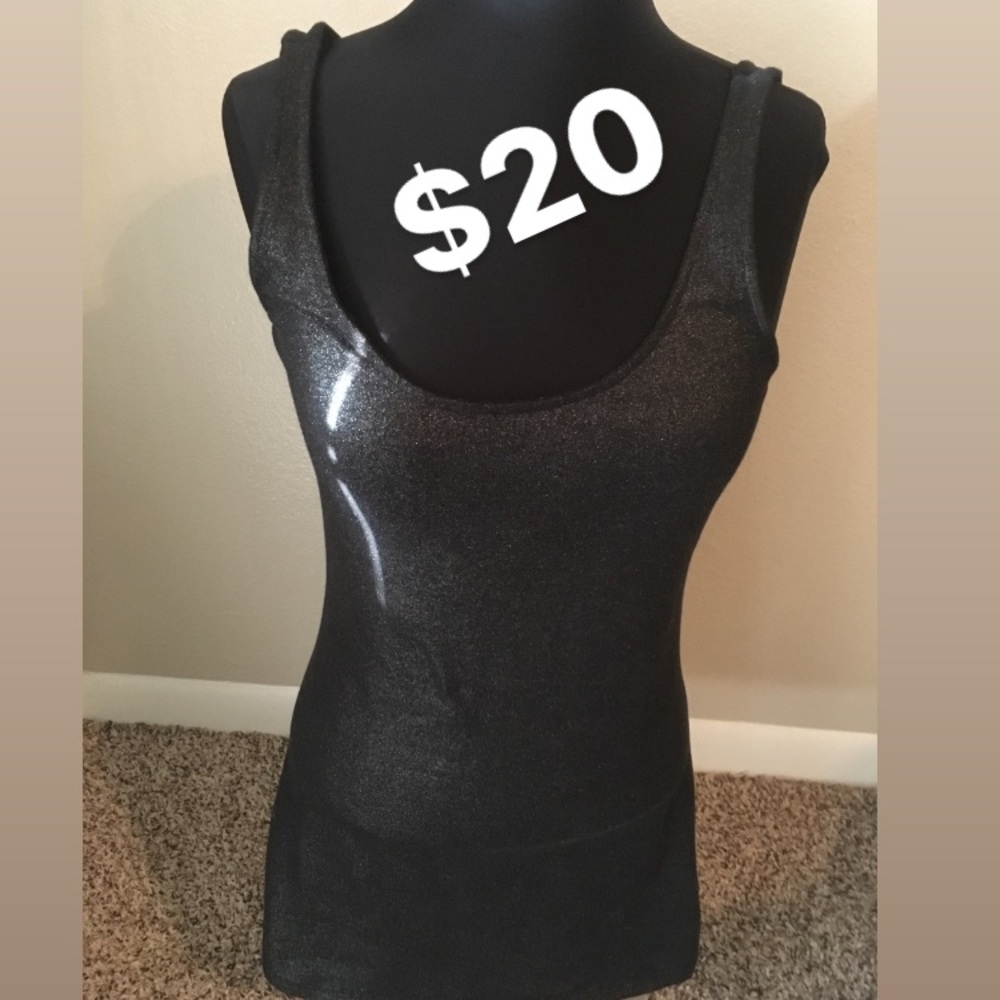 Express sparkle Tank size Small  ⚡️